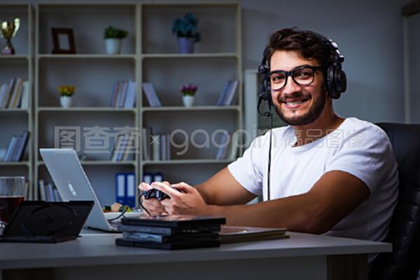 勇闯黄金城(国语版)