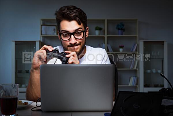 十月初五的月光（国语版）